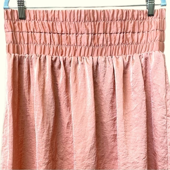 LANE Bryant skirt, size 14/16, longer in the back than front, wide elastic waist - Picture 3 of 3